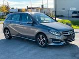 Mercedes-Benz B 180 Style Navi PDC SH - : Taxi