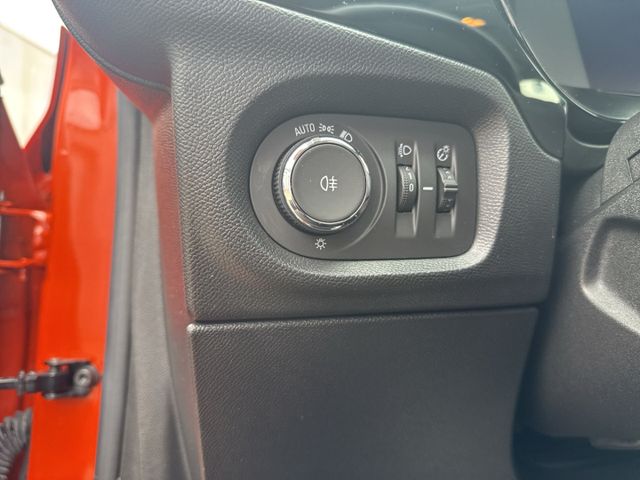 Corsa e Edition PDC HI LED SHZ KLIMA METALLIC