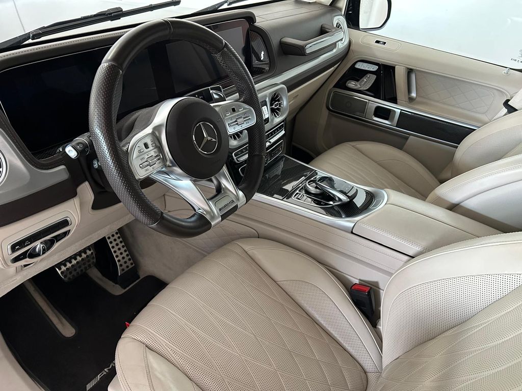 Mercedes-Benz G 63 AMG NIGHT*BURM*STANDH*360°*MEMORY*ESSD*AHK*