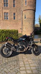 Ducati Monster 1200R - DUCATI SCHWARZ