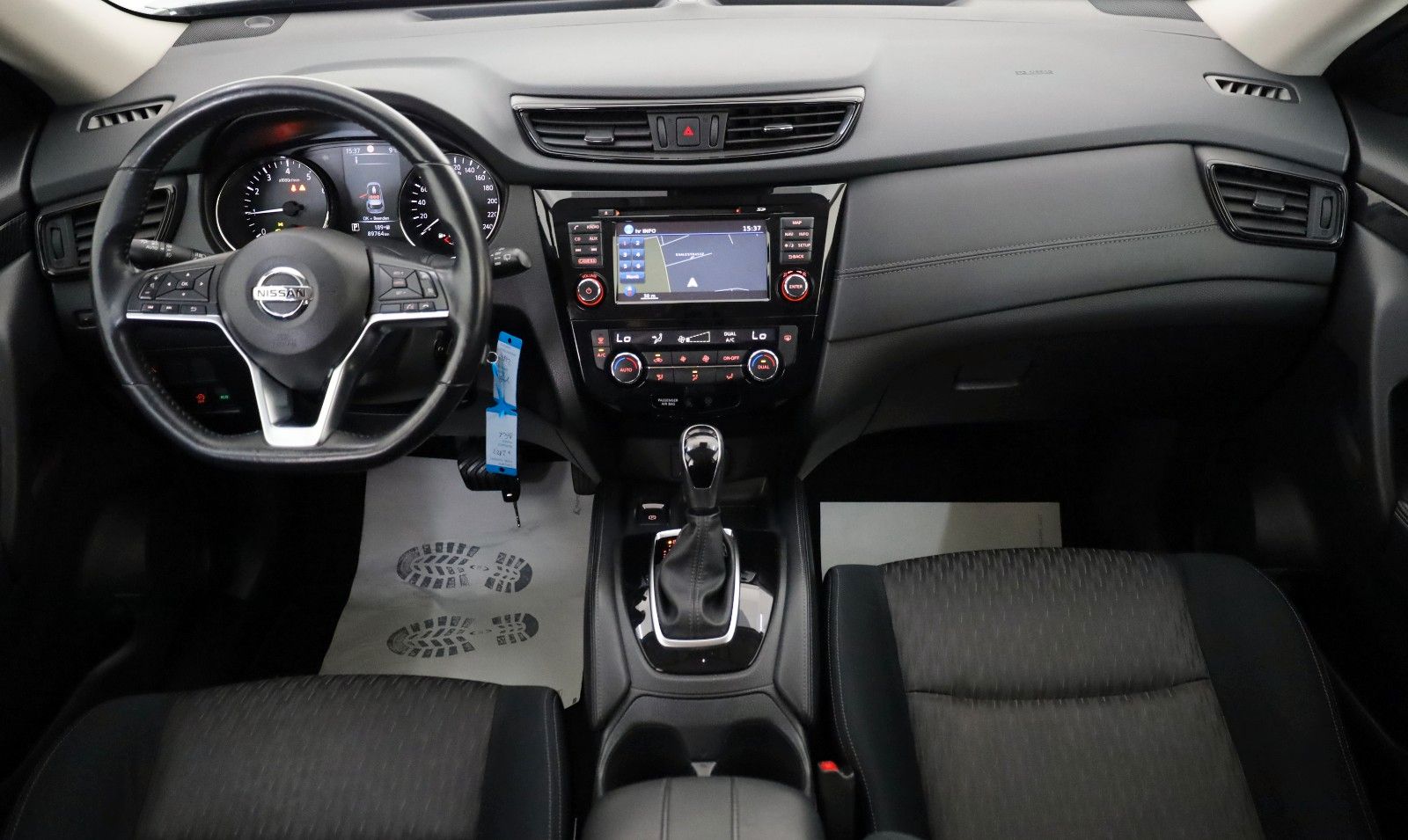 Fahrzeugabbildung Nissan X-Trail Acenta Navi,Panorama,360°Kamera,SH,SR+WR