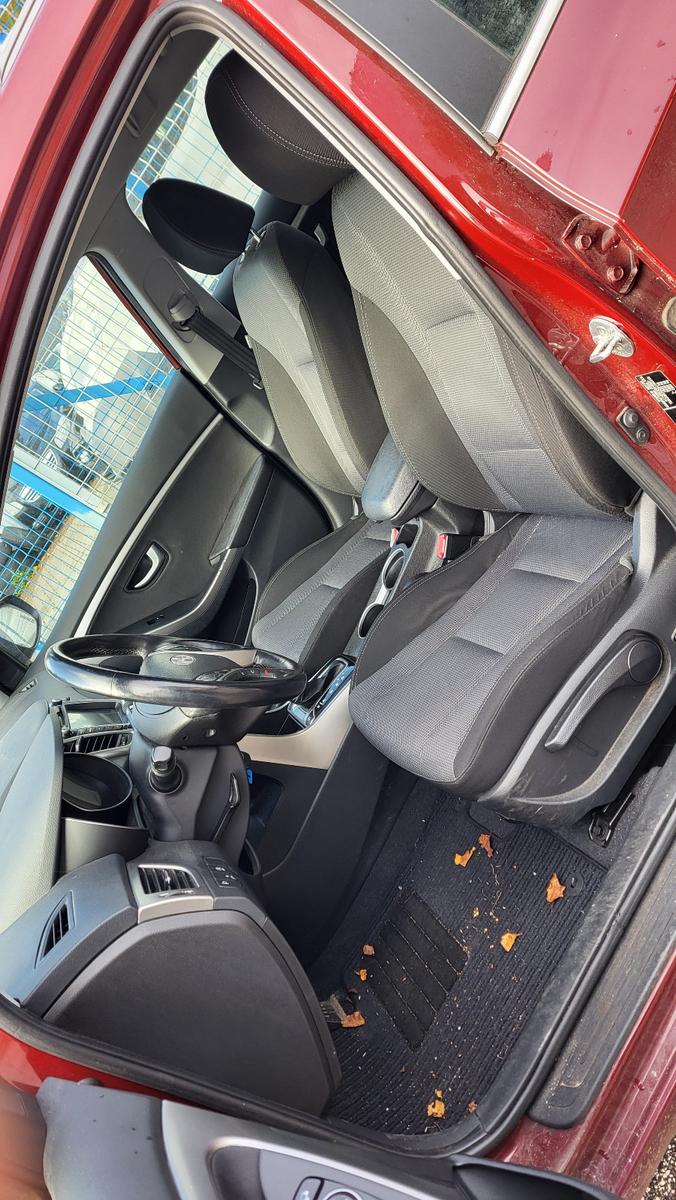 Hyundai i30 2015 — engine 1.582 cm³, 136 HP (100kW)