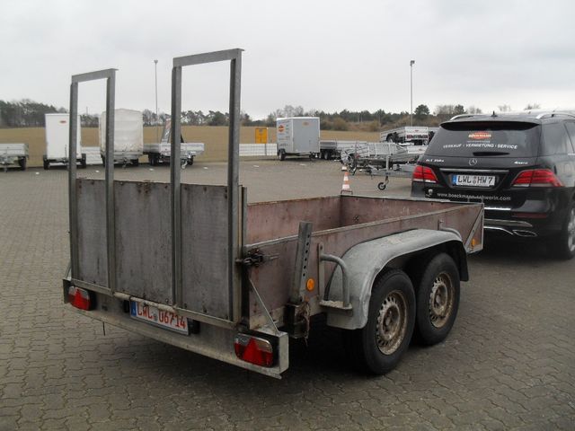 Lafaro Baumaschinentransporter