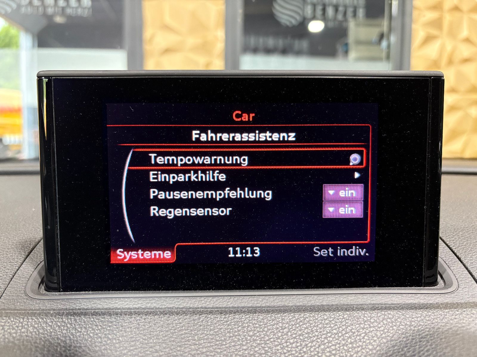 Fahrzeugabbildung Audi A3 Sportback S-line Sportpaket/PDC/SHZ/KLIMA/