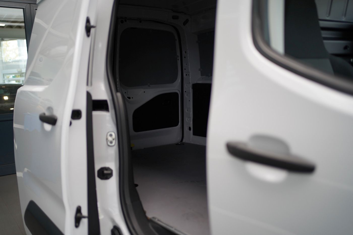 Fahrzeugabbildung Citroën Berlingo L2 BlueHDi 100 Club Klima Einparkhilfe