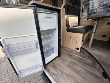 Sunlight Cliff X 600 Dieselhzg. AHK 17 Zoll DELTA Kamera