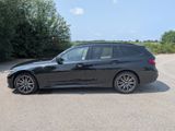 BMW 320d xDrive Touring M Sport Auto M Sport - BMW 320 mit Diesel-Antrieb: Leder, Allradantrieb, Kombi, Automatik