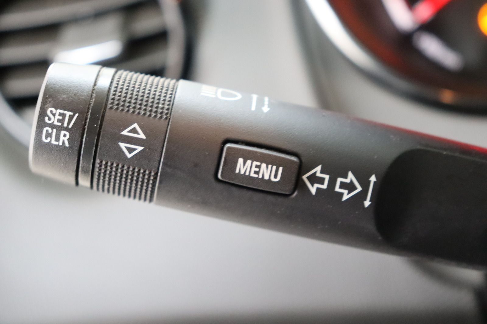 Fahrzeugabbildung Opel Meriva 1.4 Edition * Tempomat * PDC