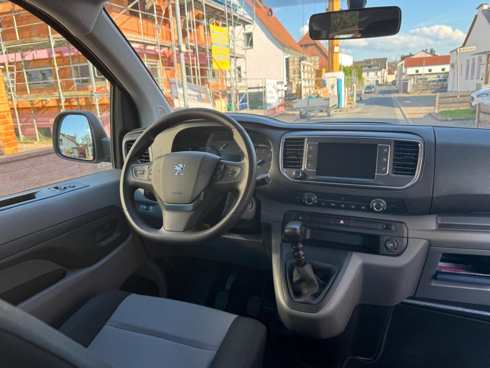 Peugeot Expert Traveller L2 8Sitzer 2xPDC+NAVI+Tempomat