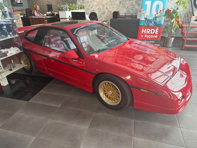 Pontiac Fiero