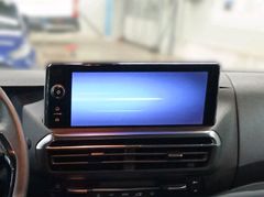 Fahrzeugabbildung Opel Zafira Life Tourer L 2.0D AT8 Modelljahr 2024
