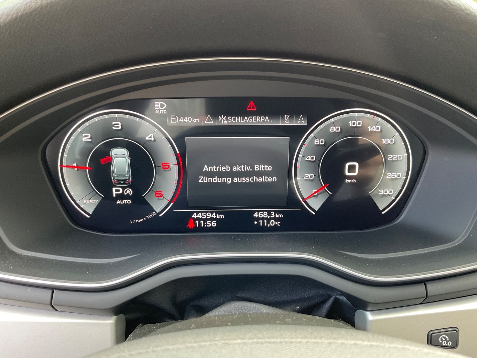 Fahrzeugabbildung Audi A4 Avant 40 TDI S tr. quattro,Kamera,Leder,ACC