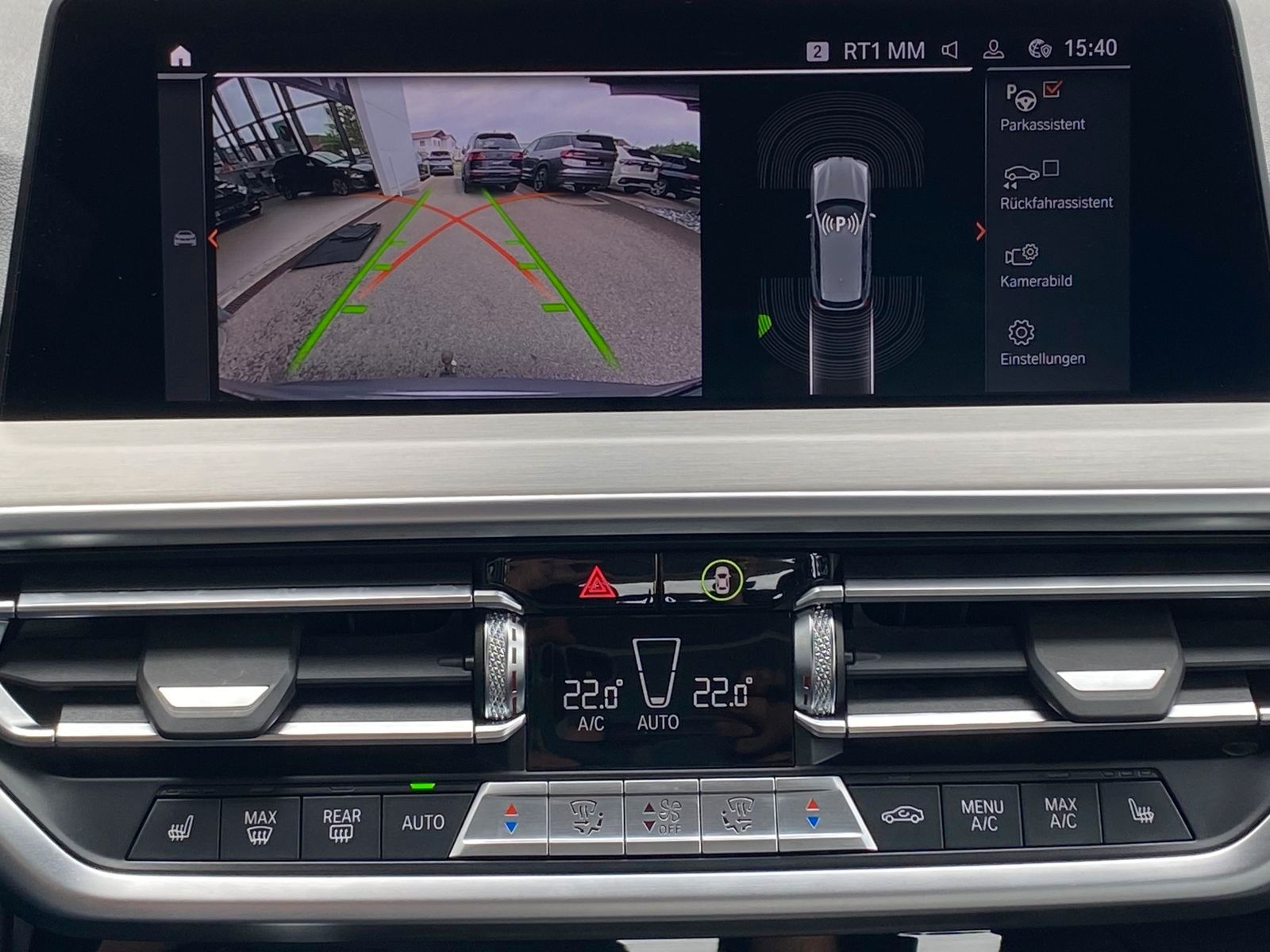 BMW X3 20d xDrive AHK LED NAVI DAB Kamera Keyless... foto 14