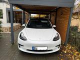 Tesla Model 3 SR+| 19 Zoll | Matrix LED | Wärmepumpe - Tesla Model 3 in Berlin