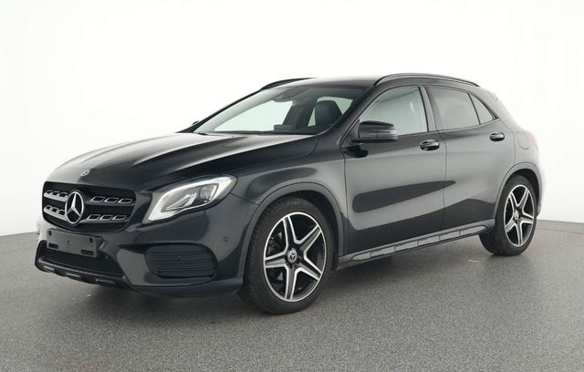 Mercedes-Benz GLA 200 7G AMG NIGHT LED AMBI KAM SPUR TWA KEYLE