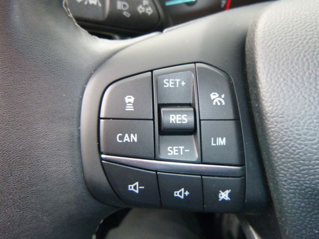 Fahrzeugabbildung Ford Puma Titanium S/S >NAV/LED/KAM/PDC/SHZ/ACC<