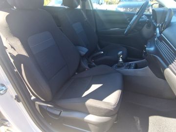 Hyundai BAYON 1.0 T-GDI Trend (90 PS) Komfort-Paket