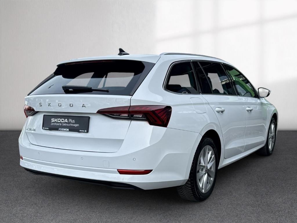 Skoda Octavia Combi TDI DSG Style DynLED Navi ACC HuD, миниатюра 5