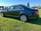 Mercedes-Benz S 350 S Limousine CGI BE - Mercedes-Benz S 350 mit Benzin-Antrieb: Automatik
