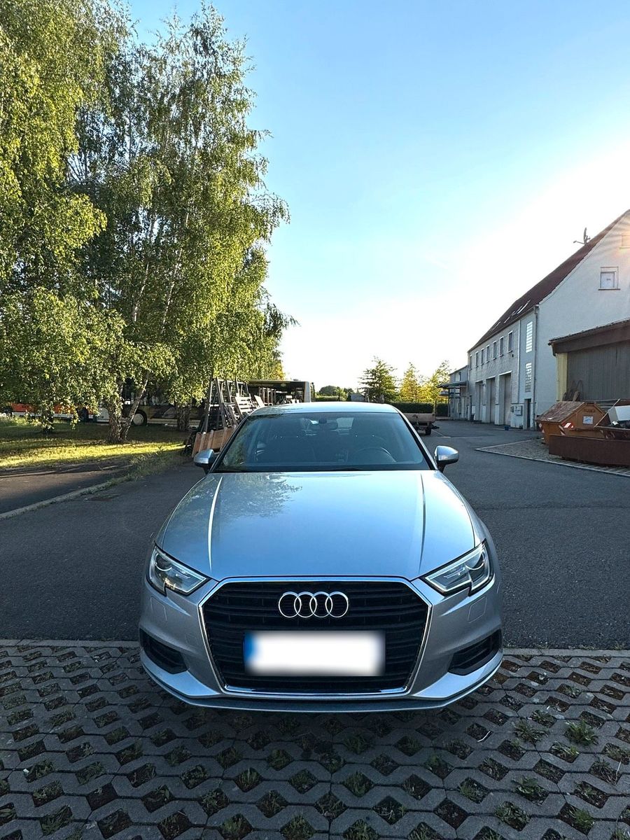 AUDI Audi A3 Limousine 30 TFSI Facelift - MMI N...