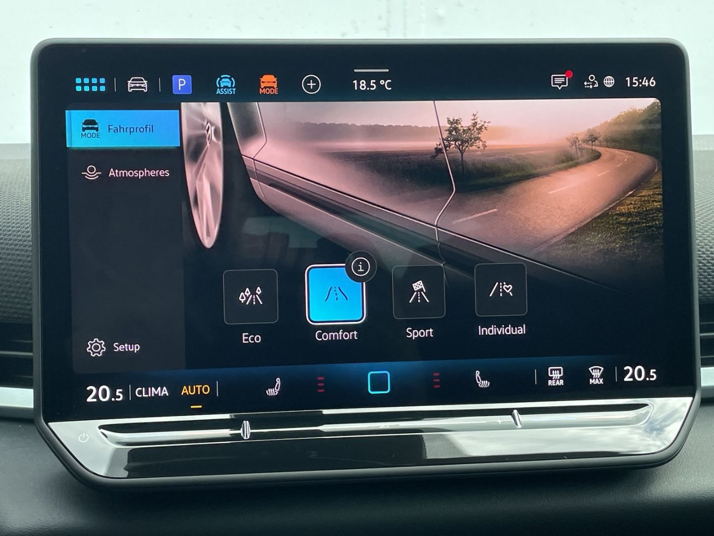 T-Roc Style 1.5 eTSI DSG AHK/Navi/Kamera/Keyless