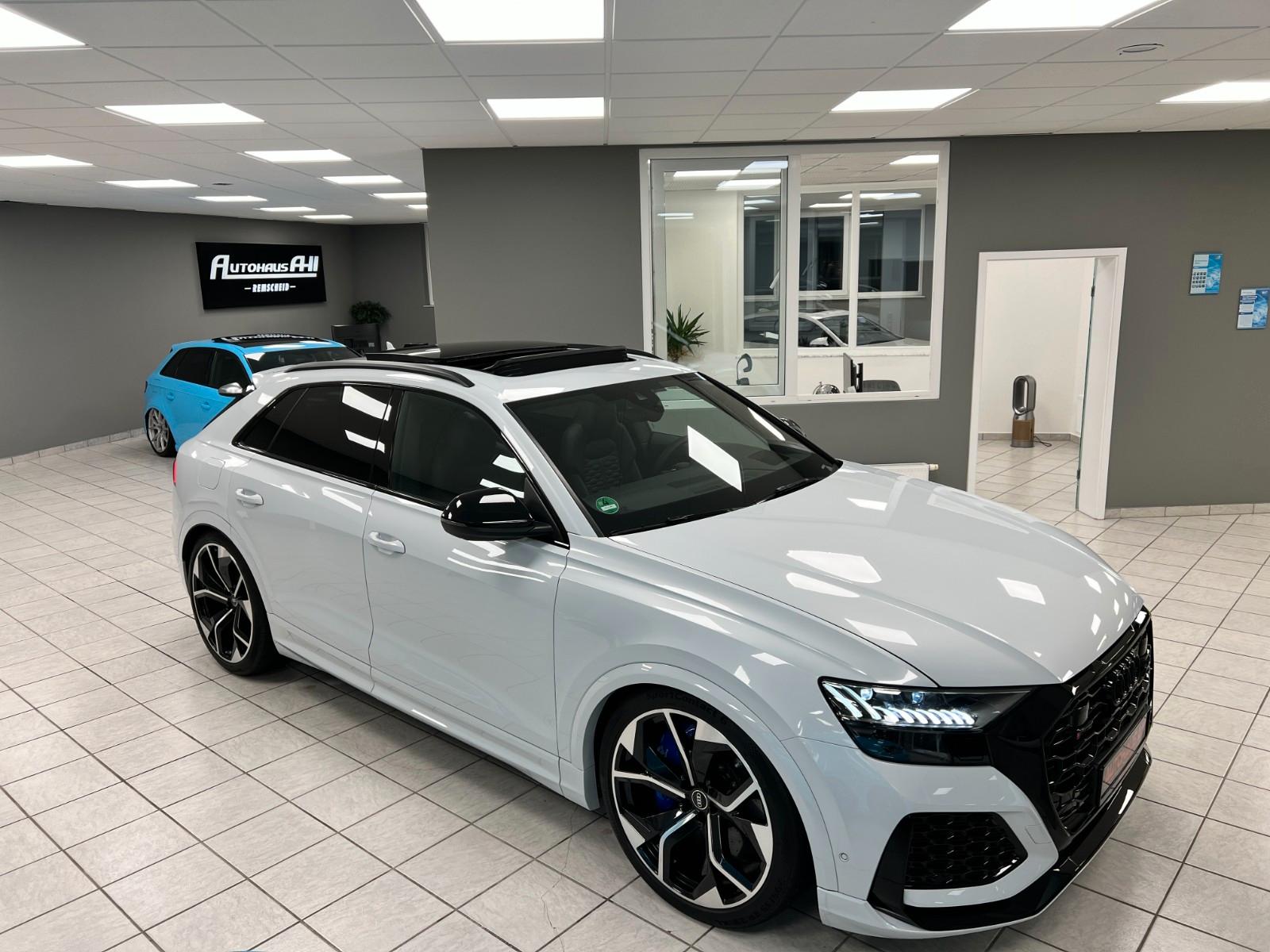Audi RSQ8 | Voll | Suzuka | Dynamik+ | Soft | Massage