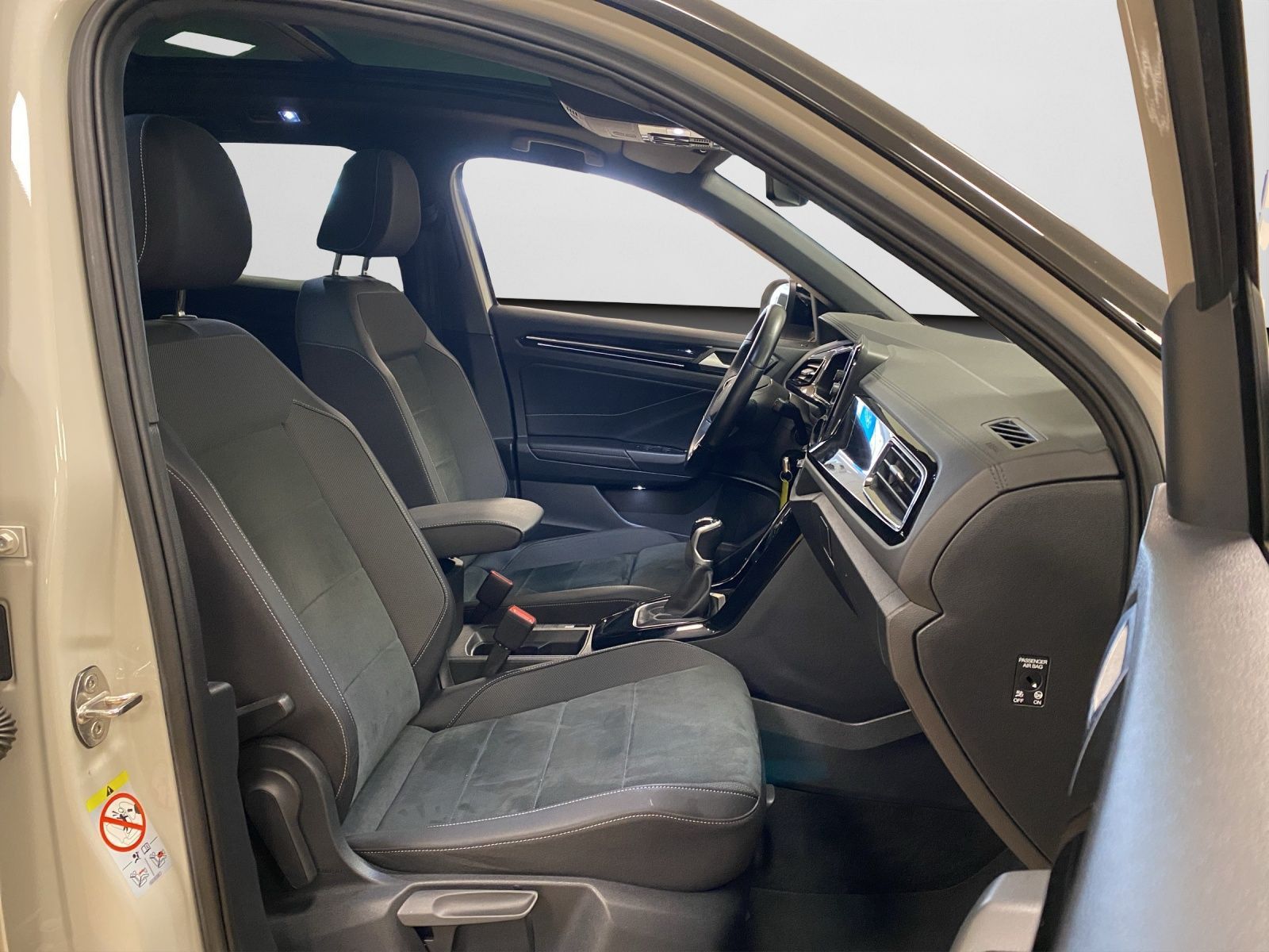 Volkswagen T-Roc - Bild 5