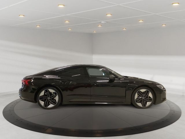 RS e-tron GT ,Headup,Nachtsicht,Allradlenkung,Ma
