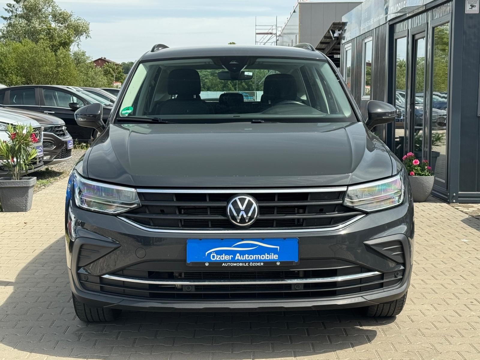 Volkswagen Tiguan 2.0 TDI Life+Finanzierung+Garantie+