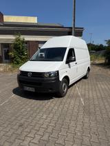 Volkswagen T5 Transporter  Hochdach und langer Radstand - Volkswagen T5 Transporter: Radstand Langer