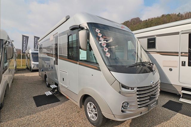 Carthago chic s-plus I  50 LE Iveco