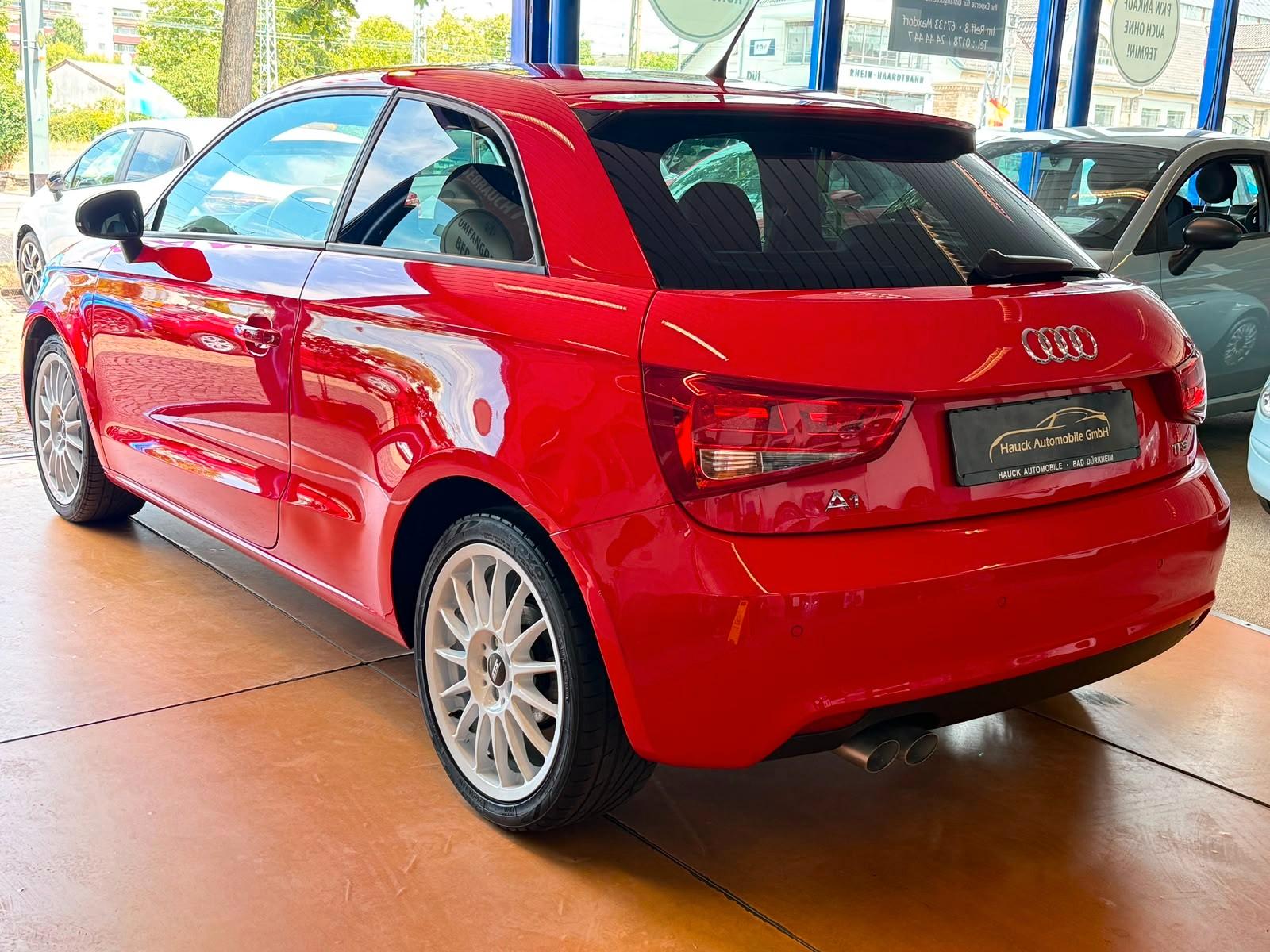 Audi A1 Sportback Volleder / Navi / Klimaautomatik