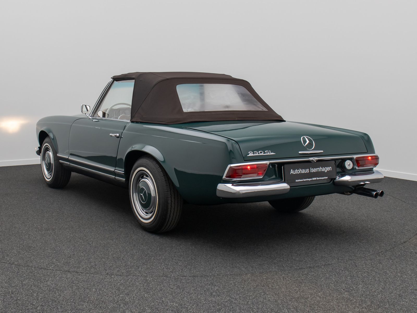 Fahrzeugabbildung Mercedes-Benz 230 SL Pagode H-Zulassung Automatik Leder W113