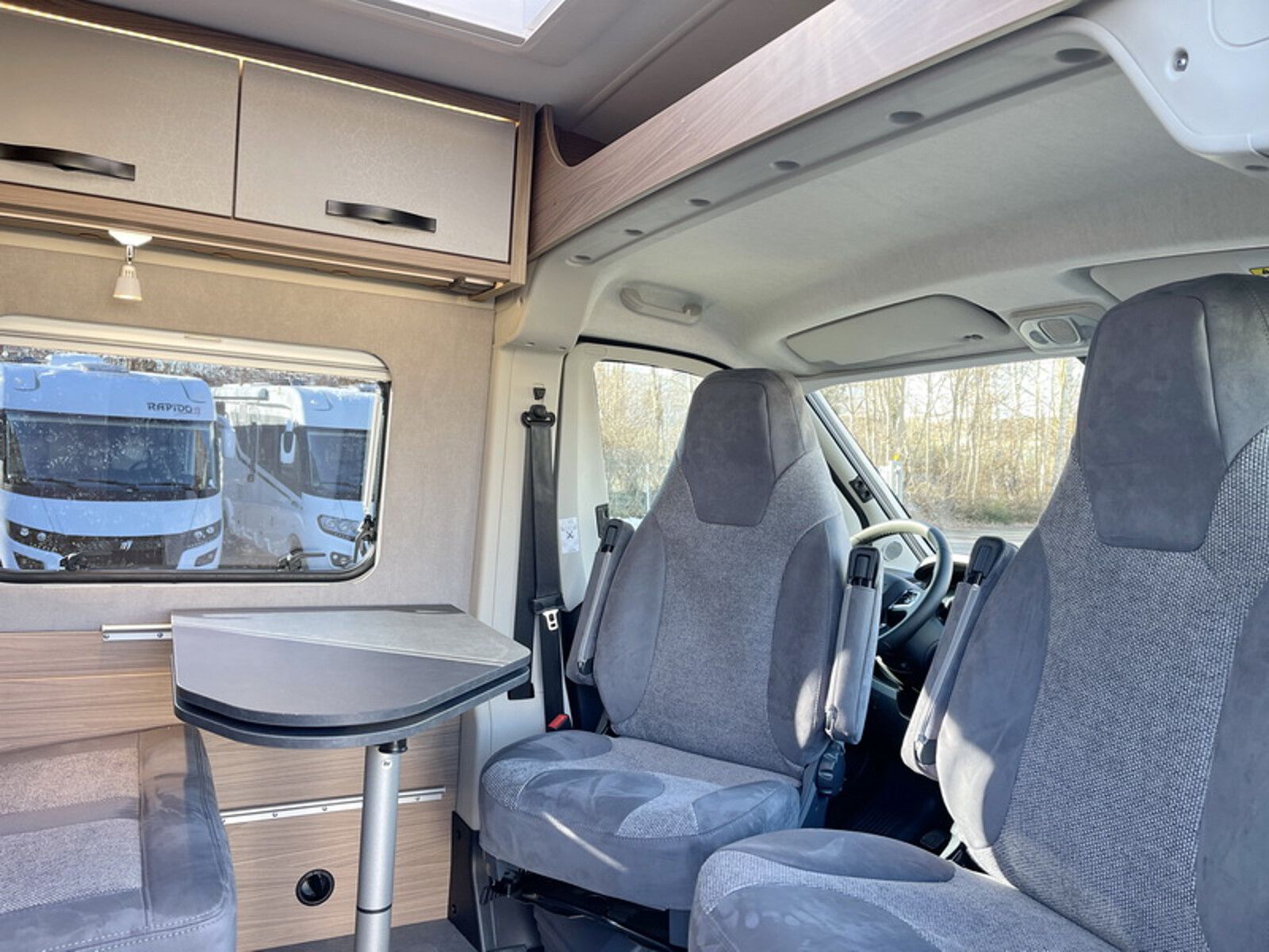 Fahrzeugabbildung Pössl 2Win S Plus Citroen 140 PS sofort verfügbar