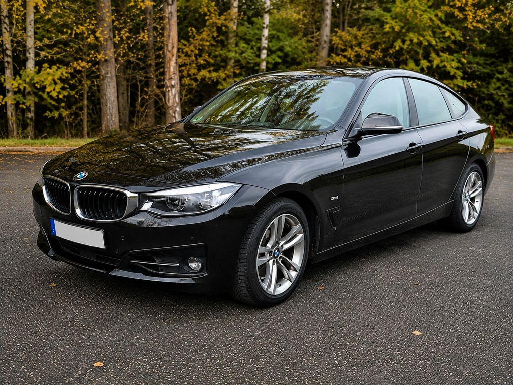 Image of BMW 330 Gran Turismo