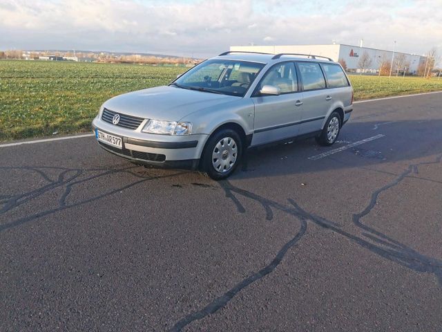 Volkswagen VOLKSWAGEN PASSAT B5 1.9 TDI 110 PS TUV 07...