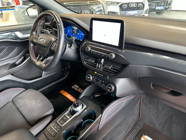 Ford Focus*ST*SpurH*Totwinkel*ACC*LED*2-Zonen*VOLL*
