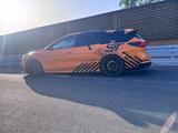 Ford Focus 2,3 EcoBoost ST Styling-Paket Turnier ... - Ford Focus: ST Styling Paket