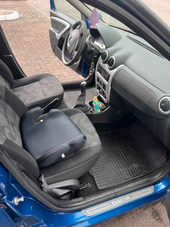 Dacia Logan