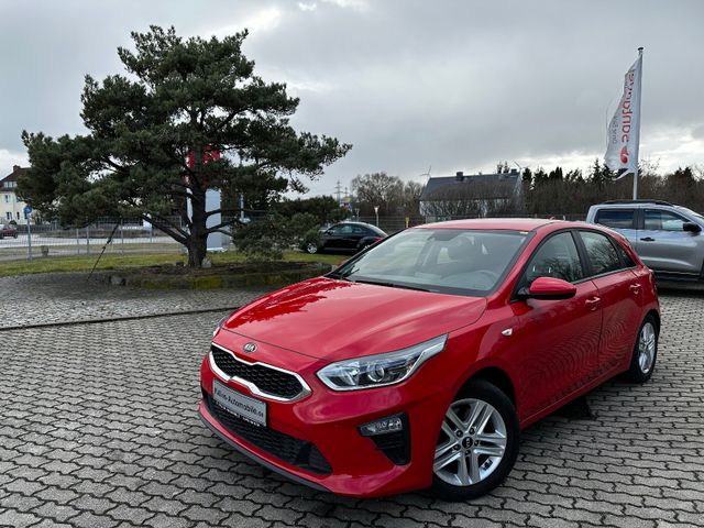 Kia cee'd / Ceed Benzin/Gas