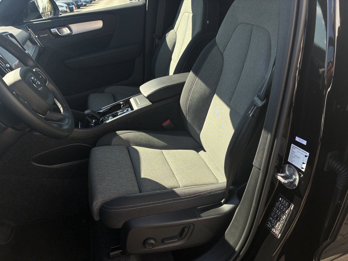 Volvo XC40 - Bild 10