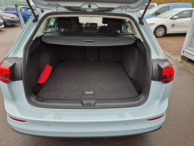 Golf VIII Variant 2.0 TDI Life *LED*AHK*NAVI*DAB