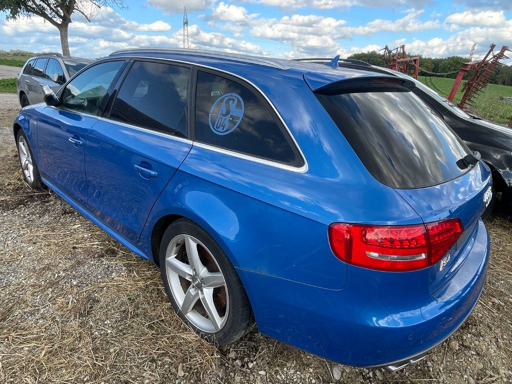 AUDI S4 4