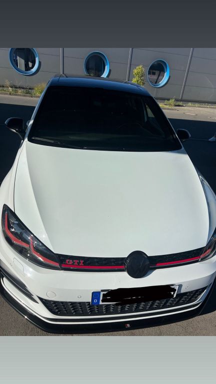 Image of Volkswagen Golf
