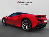 Ferrari F8 Tributo Rosso Corsa Lift Kamera PDC Carbon - Ferrari F8