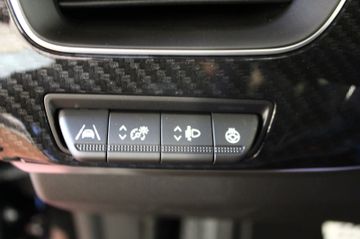 Fahrzeugabbildung Renault Arkana E-TECH Hybrid 145 E-TECH engineered