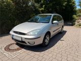 Ford Focus Turnier 1.6 Benzin  Top Zustand! - Ford Focus aus 2003: Turnier