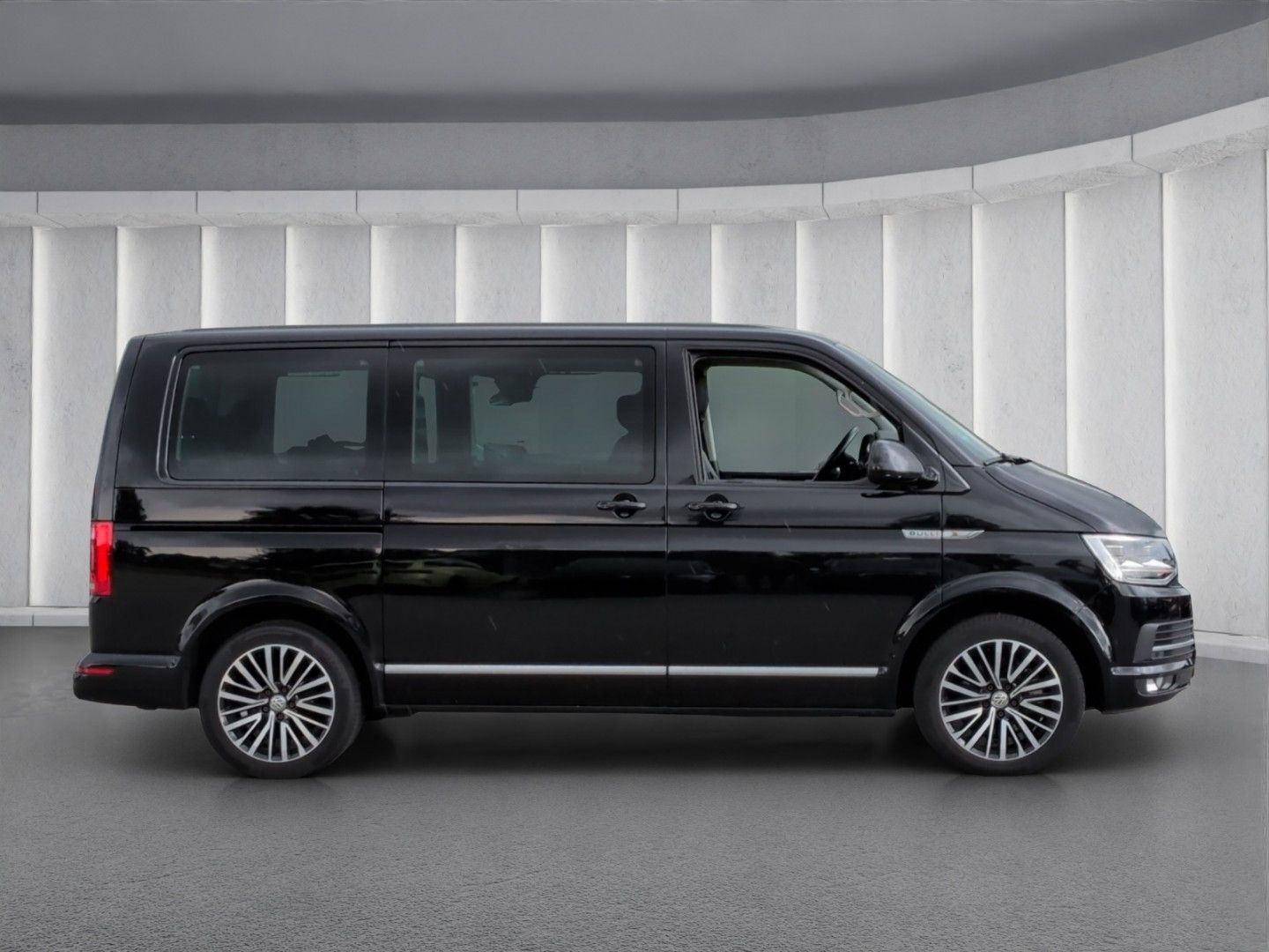 Volkswagen T6 Multivan Highline 4Mot TDI 199PS AHK LED ACC foto 2