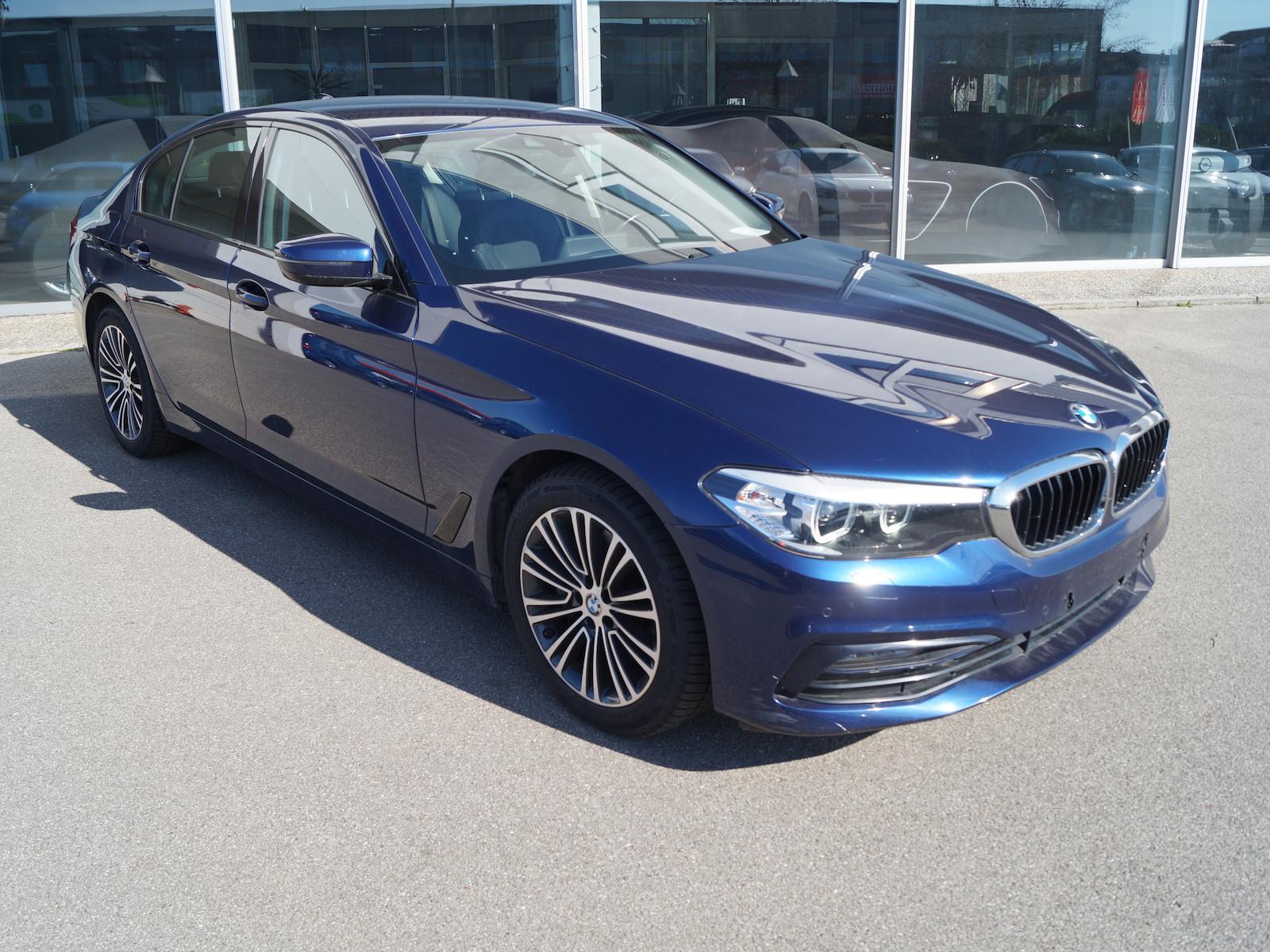 BMW 530 i Aut. Limousine Sport Line * Navi * LED *
