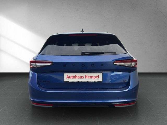 Skoda Superb Combi 2.0 TSI 4x4 Sportline*HUD*AHZV*360°